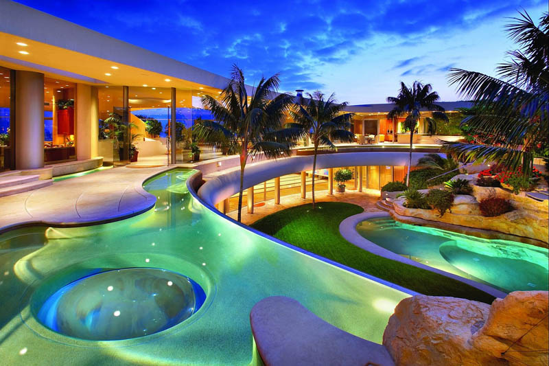 portabello estate mansion california cameo shores corona del mar 1 LTVs, The Portabello Estate in Orange County