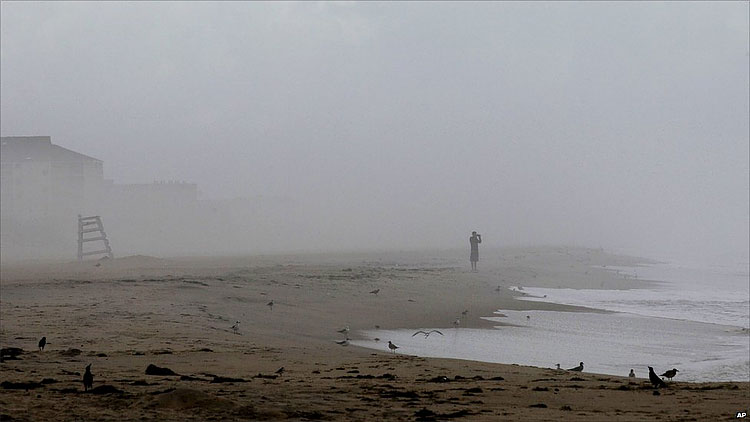 1031 US Braces for Hurricane Irene
