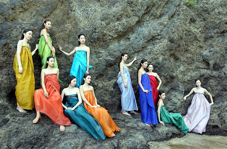 Bizarre Fashion Shoot Highlights Territorial Dispute Between South Korea and Japan 1100 Bizarre Fashion Shoot Highlights Territorial Dispute Between South Korea and Japan
