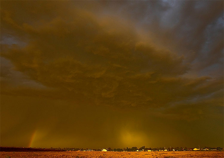 Photo of the Day: Dust Storm Envelops Phoenix 1150 Photo of the Day: Dust Storm Envelops Phoenix