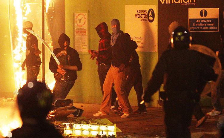175 pic on Design You Trust 175 London in the Circle of Rage