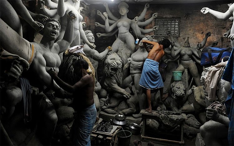 362 The Idol makers of Kumartoli, India