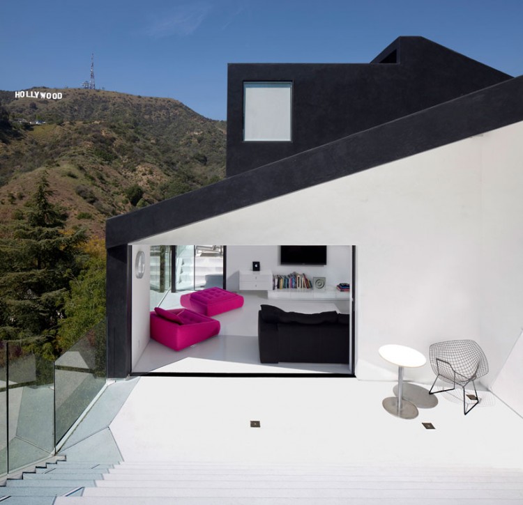 374 750x725 pic on Design You Trust 374 750x725 Nakahouse by XTEN Architecture