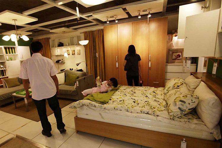 518 Fake IKEA Store Discovered in China