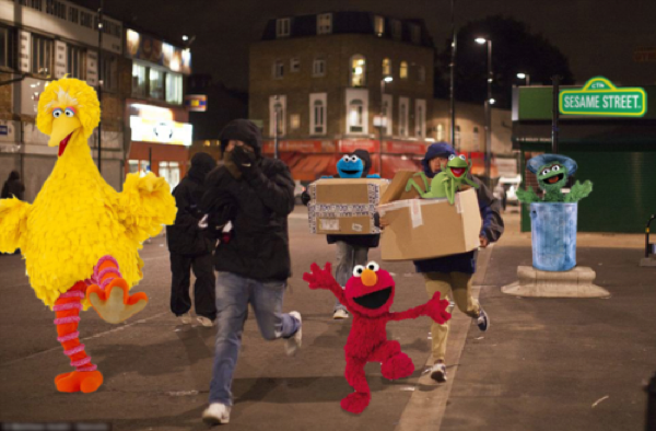 photoshoplooter uk riots 06 photoshoplooter
