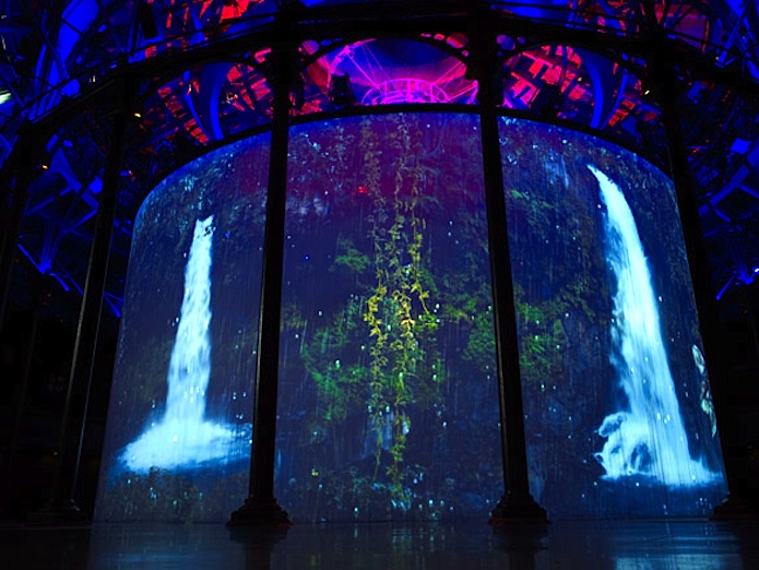 ronaradcurtaincall21 1 Giant 360 Degree Curtain Art