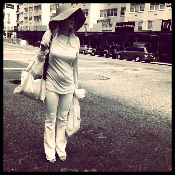 unnamed wrmlse3np5 NYC Portraits: Candid Street Photography