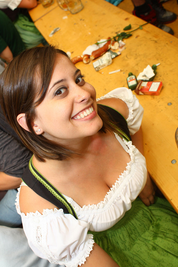 Oktoberfest: Worlds Biggest Beer Fest Begins 1418 Oktoberfest: Worlds Biggest Beer Fest Begins