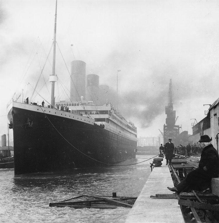 1431 Rare Pictures, Artifacts of Titanic Exhibited Ahead of 100th Year of its Sinking