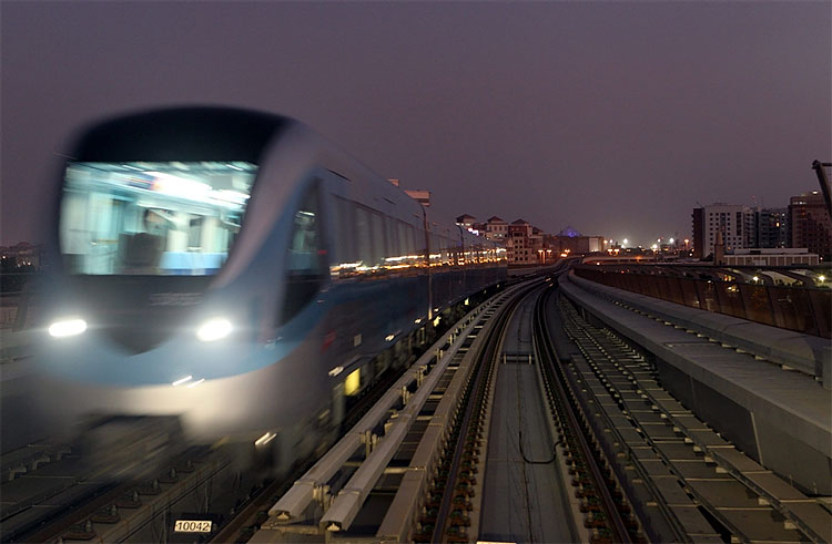 Dubai+metro+green+line+opening+video