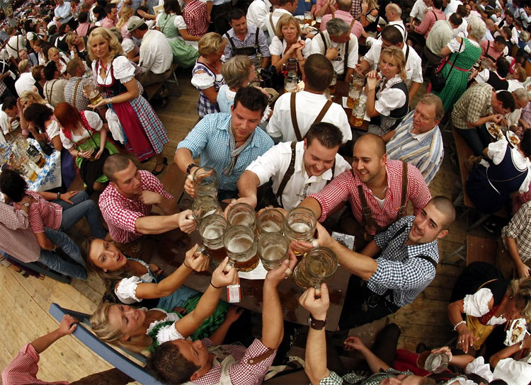 Oktoberfest: Worlds Biggest Beer Fest Begins 542 Oktoberfest: Worlds Biggest Beer Fest Begins