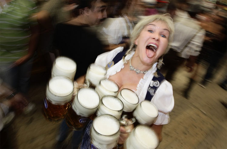 Oktoberfest: Worlds Biggest Beer Fest Begins 919 Oktoberfest: Worlds Biggest Beer Fest Begins