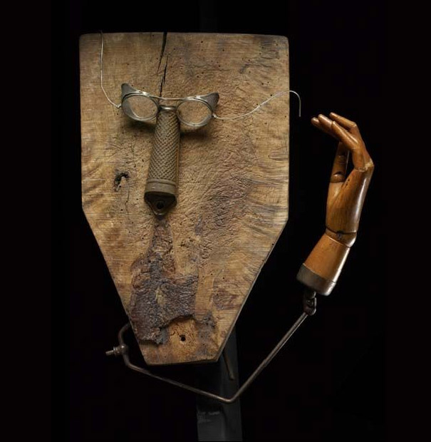 LTVs, Masks by Thierry Despont LTVs thierrywdespont 01 LTVs, Masks by Thierry Despont