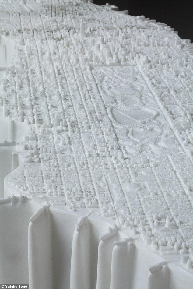 article 0 0E2267E400000578 451 634x949 pic on Design You Trust article 0 0E2267E400000578 451 634x949 Mini Manhattan made of 2.5 tons of marble