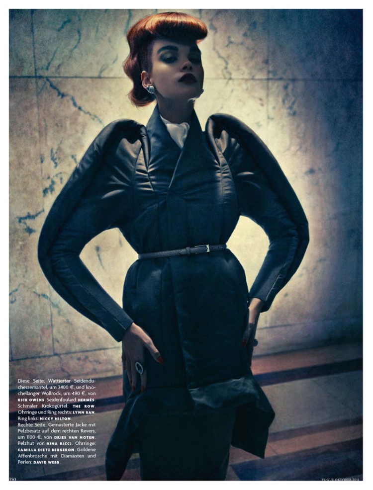 crystal renn7 750x986 Crystal Renn for Vogue Germany October 2011