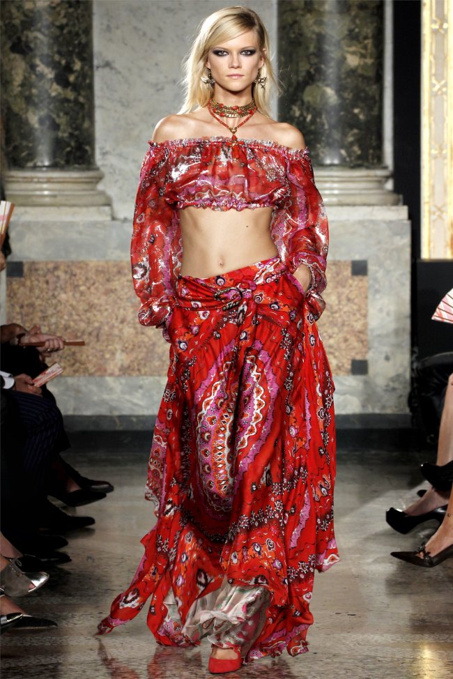 emilio pucci7 Emilio Pucci Spring 2012 at Milan Fashion Week