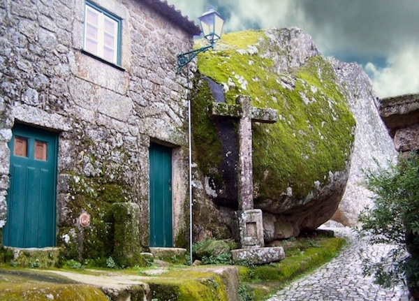 Monsanto // Portugal A Village Amongst Giant Boulders monsanto 02 Monsanto // Portugal A Village Amongst Giant Boulders