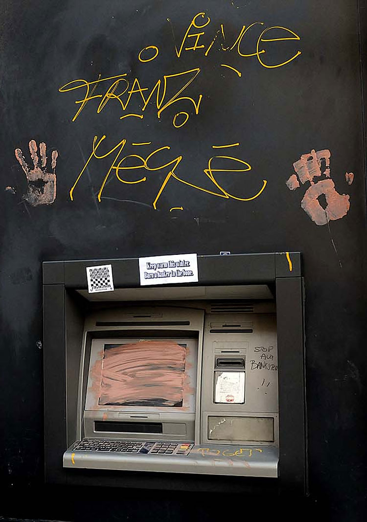 Occupy Protesters Creative Impact Against the System 3212 Occupy Protesters Creative Impact Against the System