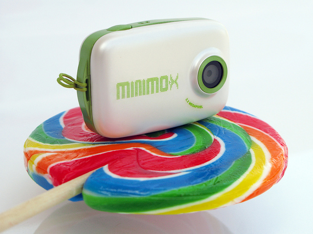 5553302472 dfa38cd08b z pic on Design You Trust 5553302472 dfa38cd08b z Digital mini camera: Minimo X