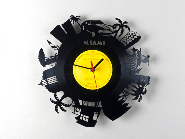 city02 750x562 Vinyl Record City Wall Clocks