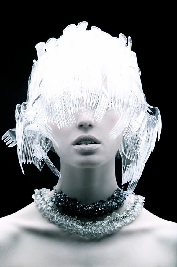 i1a156 Unique fashion photography by TOMAAS
