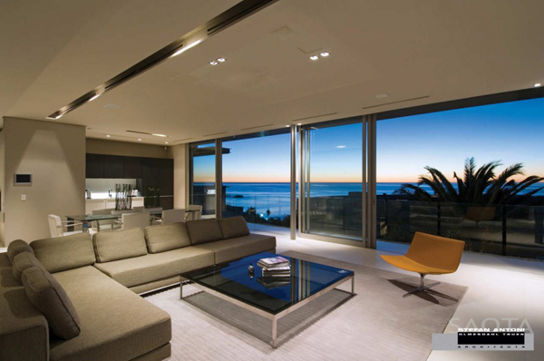 i1b159 Breathtaking minimalist home with views