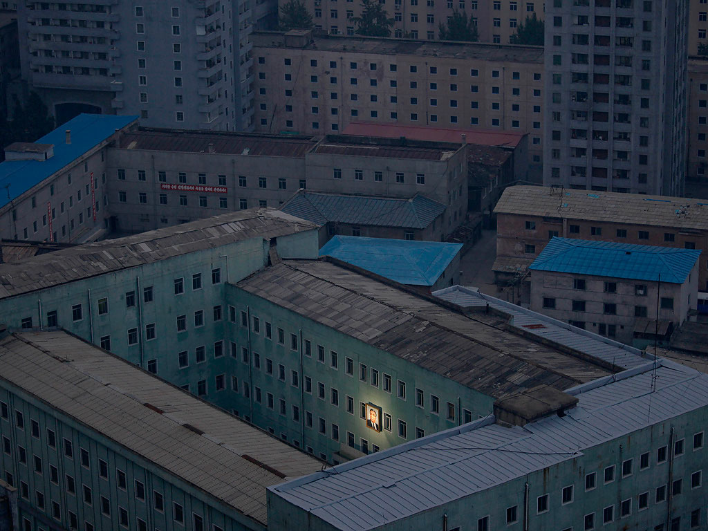 Photo of the Day: Early Morning, Pyongyang potd7 Photo of the Day: Early Morning, Pyongyang