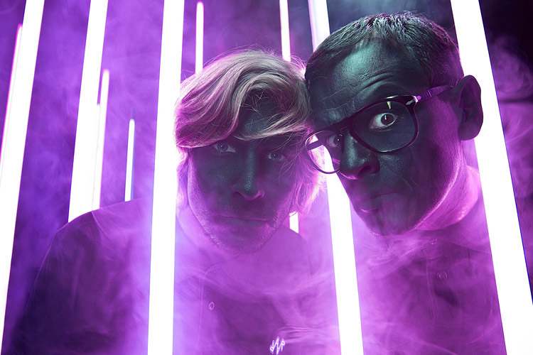 studio raar 11 Neon Lights