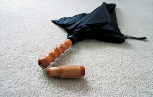 tumblr lsfvzdbTt71qjei9bo1 r2 500 Polite Umbrella by Joo Youn Paek