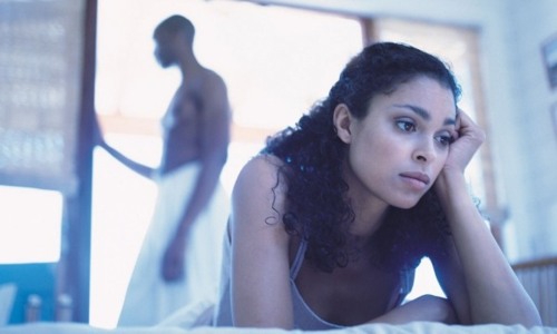 wldsib 02 Women Looking Dissatisfied in Bed