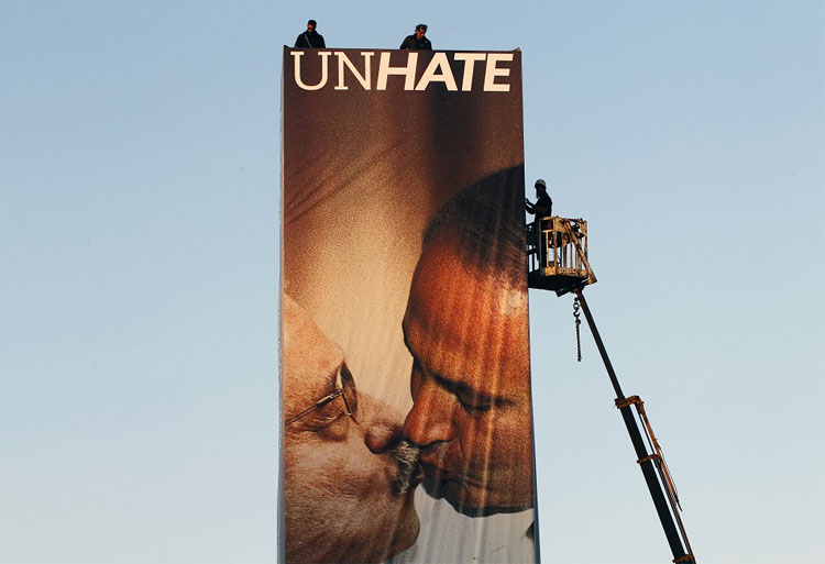 Benetton Installs Controversial 'Unhate Kissing' Ads in Israel 1203 Benetton Installs Controversial Unhate Kissing Ads in Israel