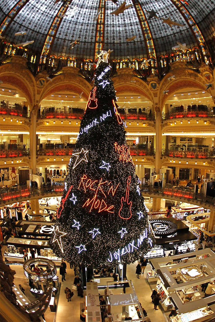 Spectacular Christmas Markets From Across the World 721 Spectacular Christmas Markets From Across the World
