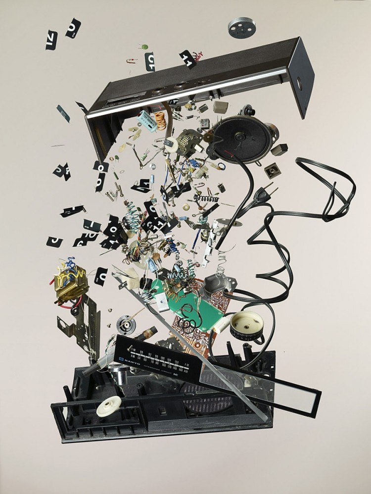 Apart FlipClock 750x998 pic on Design You Trust Apart FlipClock 750x998 New work of Todd McLellan !