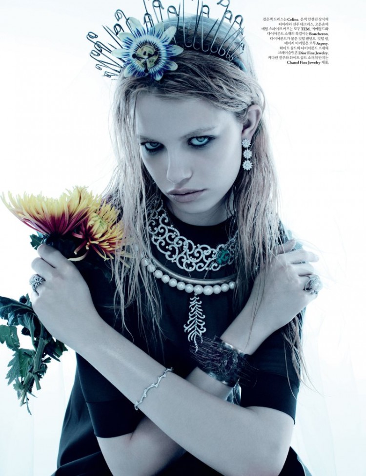 Hailey Clauson Catherine Servel3 750x977 Hailey Clauson for W Korea December 2011