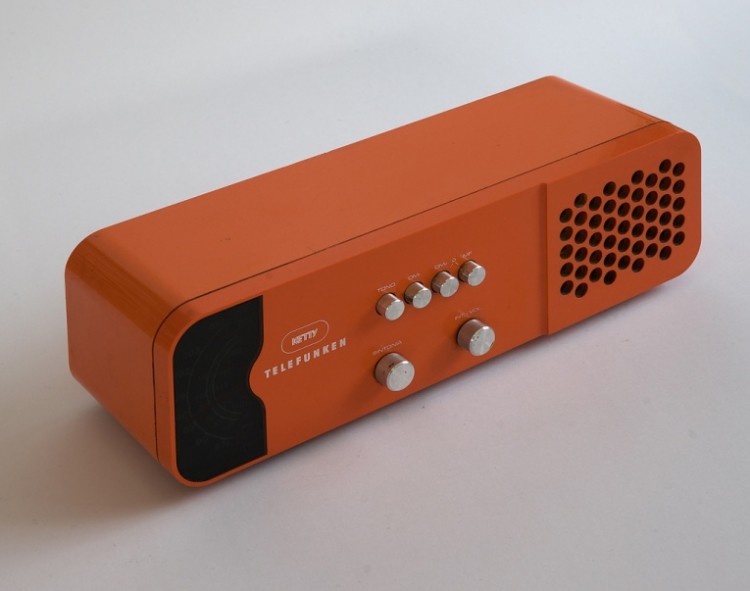 big 73278a4a86960eeb576a8fd4c9ec6997 750x591 Product Design of the 60s and 70s