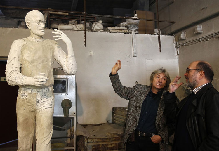 1011 pic on Design You Trust 1011 Steve Jobs Statue: The Making Of