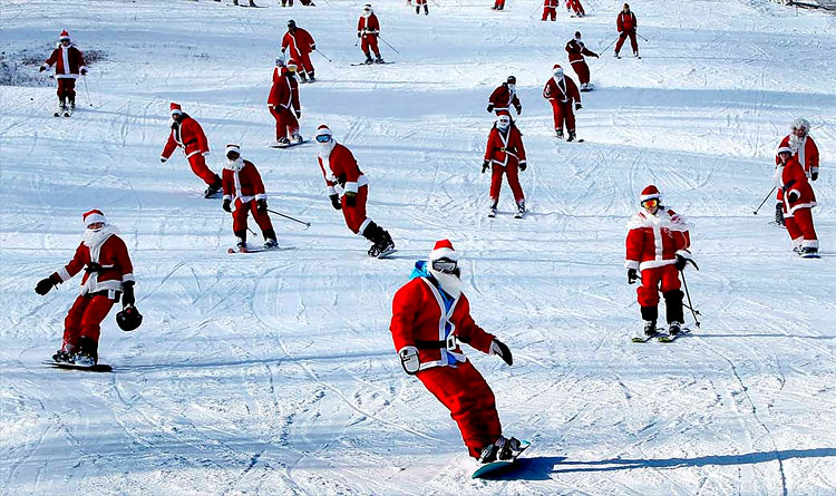 1259 Santas of the World 2011