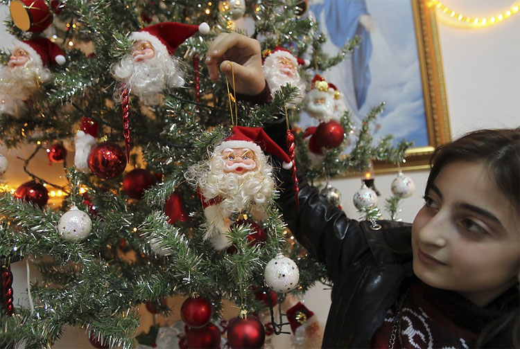 1261 Iraqi Christians Celebrate Christmas in Jordan
