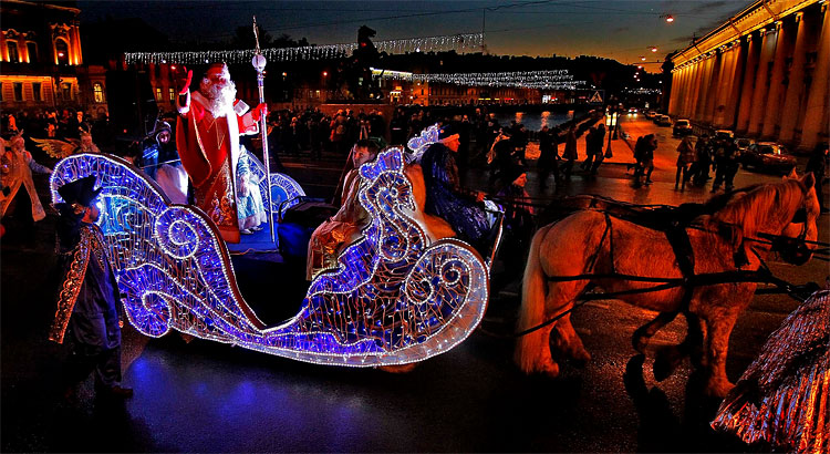 1280 Santas of the World 2011