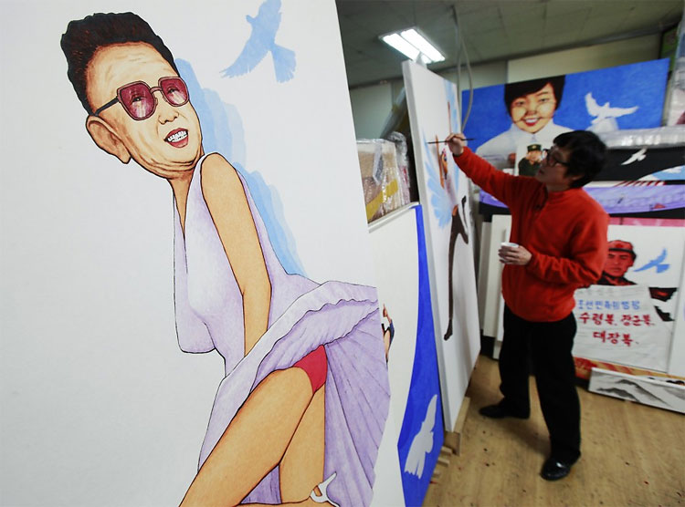 1 1302 North Korean Artist Portrays Kim Jong il as Marilyn Monroe