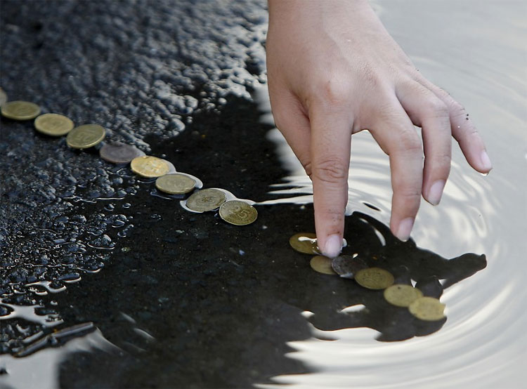 3 The Road of Yellow Coins