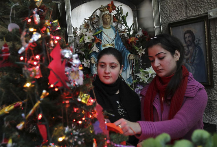 Iraqi Christians Celebrate Christmas in Jordan 492 Iraqi Christians Celebrate Christmas in Jordan