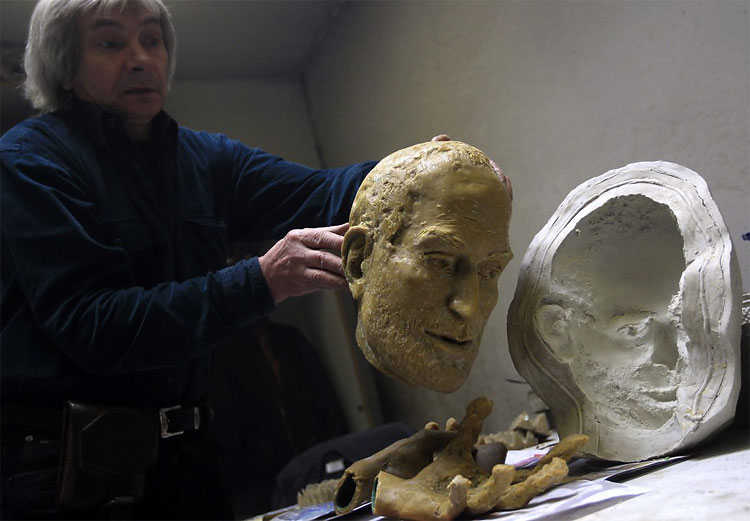 522 pic on Design You Trust 522 Steve Jobs Statue: The Making Of