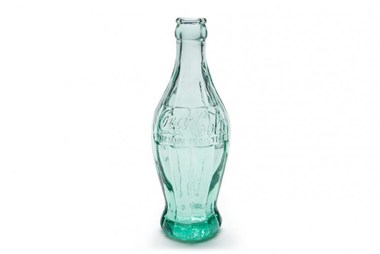 Coke prototype 750x502 Coca Cola bottle prototype sells for US$240,000