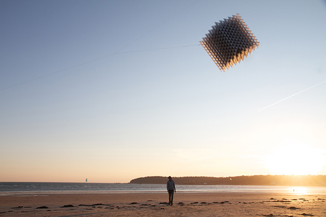 Kite Art: Little Shining Man Little Shining Man 03 Kite Art: Little Shining Man