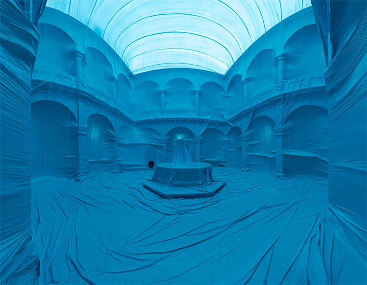 a17 pic on Design You Trust a17 Christo like colourful plastic roomwrappings by Penique Productions