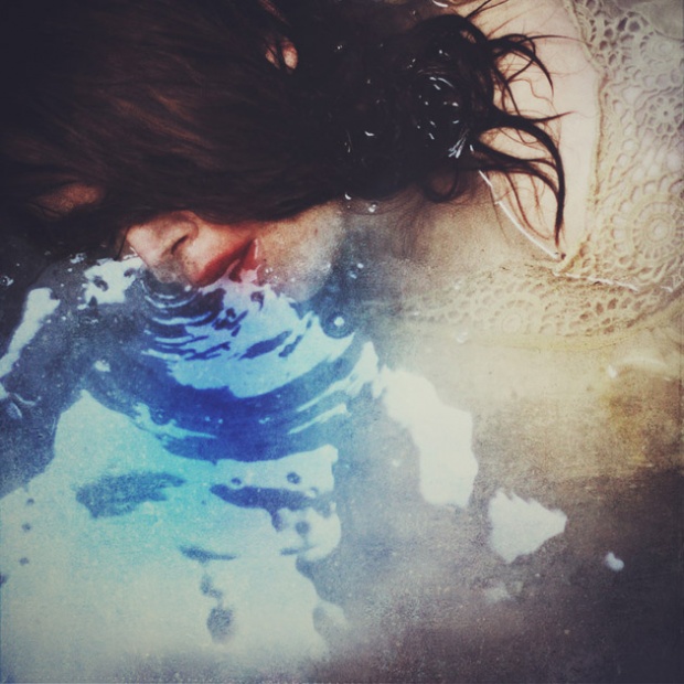 i1a158 pic on Design You Trust i1a158 Photos by Mareva Nardelli