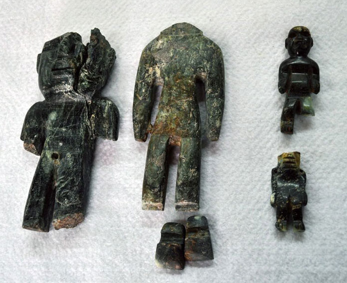 Olmec style figures found in Puebla, Mexico olmec figures Olmec style figures found in Puebla, Mexico