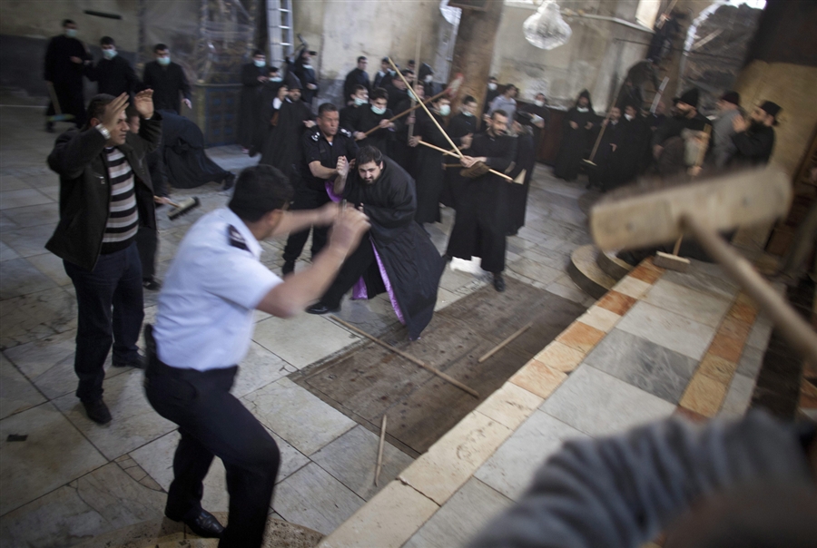 pb 111228 nativity ps4 pic on Design You Trust pb 111228 nativity ps4 Scuffle breaks out at the Church of the Nativity