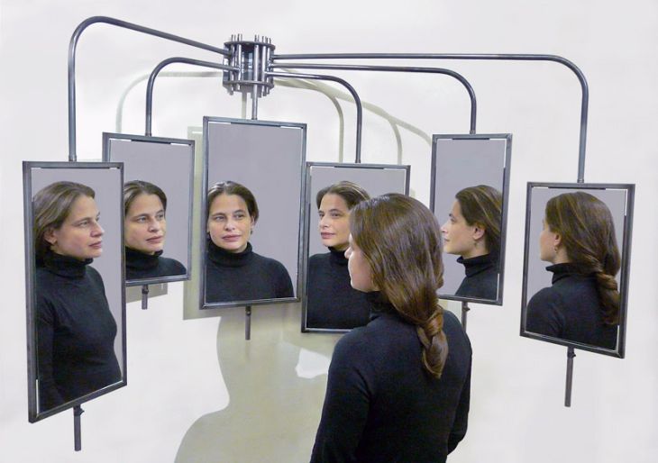 rafael gomez moving mirror1 pic on Design You Trust rafael gomez moving mirror1 Moving Mirror by Rafael Gomez